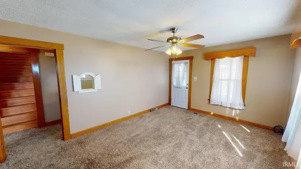 802 3rd AVE, Jasper, IN 47546