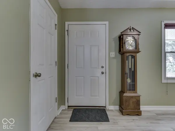 3990 Leslie CT, Franklin, IN 46131
