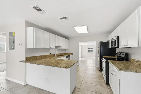 2903 E 97TH AVE, Tampa, FL 33612