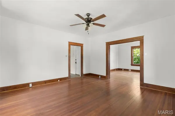 913 Maupin AVE, New Haven, MO 63068