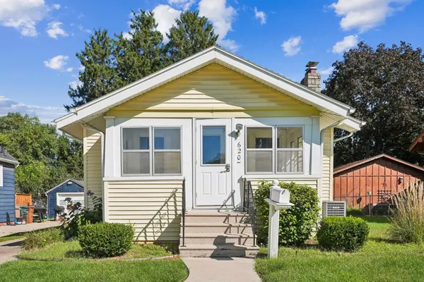 620 Home Park BLVD,  Waterloo,  IA 50701