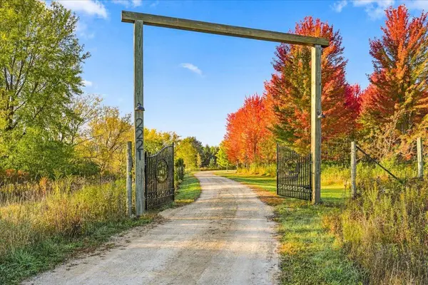 2221 County Rd DD, Baldwin, WI 54002