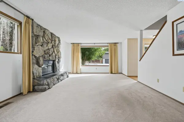 908 S Wilson Ct, Kennewick, WA 99336