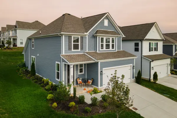 601 Conifer Dr, Spring Hill, TN 37174
