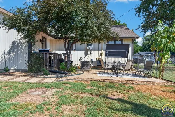 107 Karen DR, Holton, KS 66436