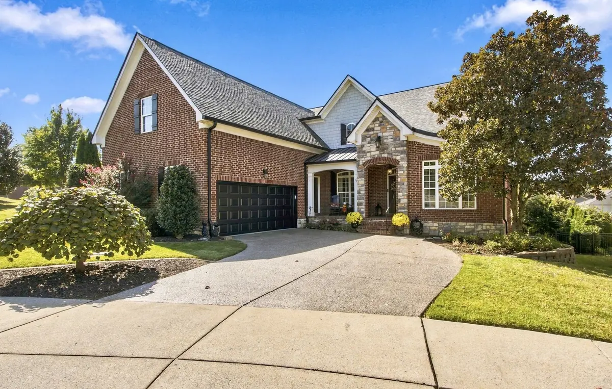 225 Molly Bright Ln, Franklin, TN 37064
