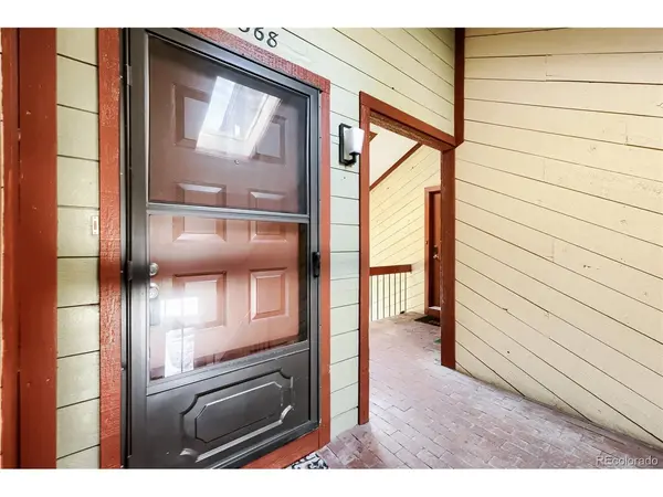 23568 Pondview #G, Golden, CO 80401