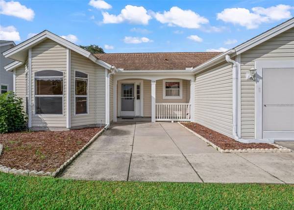 930 RAMOS DR, The Villages, FL 32159