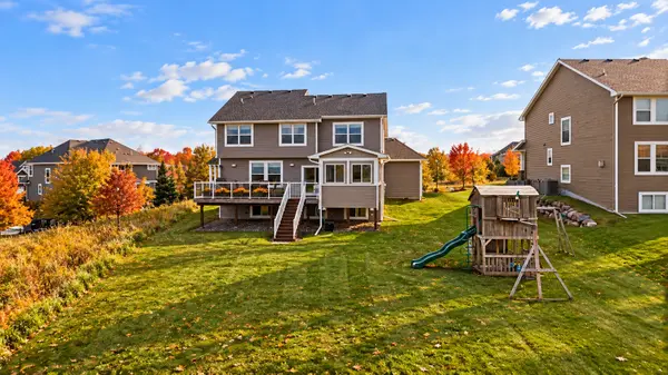 9684 7th ST N, Lake Elmo, MN 55042