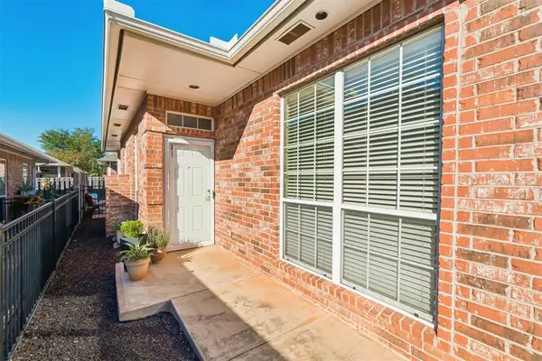 509 S Santa Fe AVE #123, Edmond, OK 73003