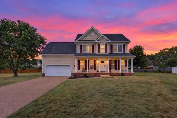 2612 Mercer Pl, Thompsons Station, TN 37179