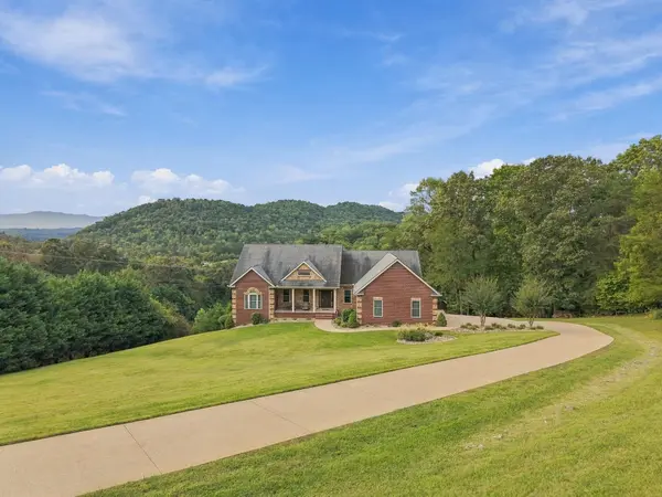 323 Independence Dr, Jefferson City, TN 37760