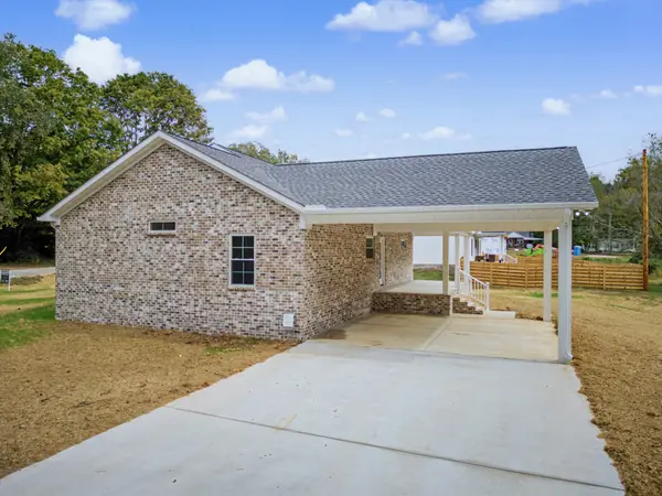 216 Adams Ave, Lawrenceburg, TN 38464