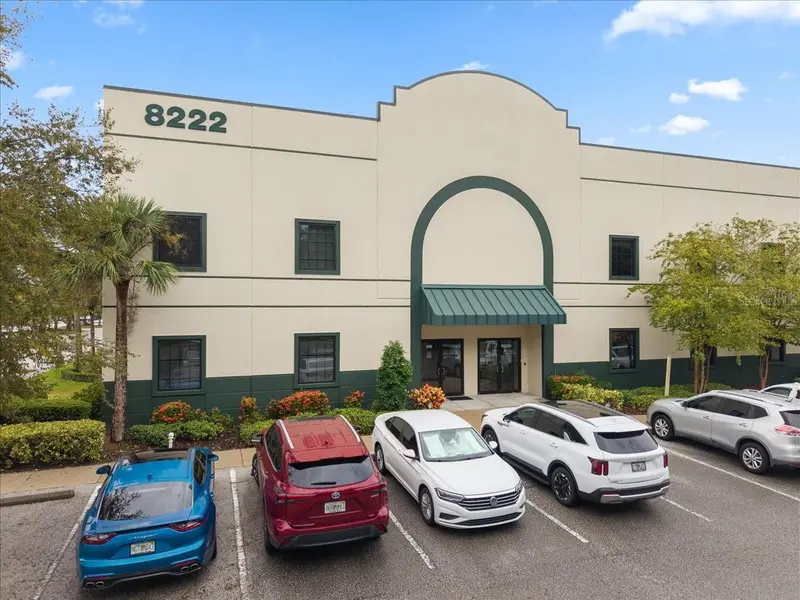 8222 118TH AVE #600, Largo, FL 33773