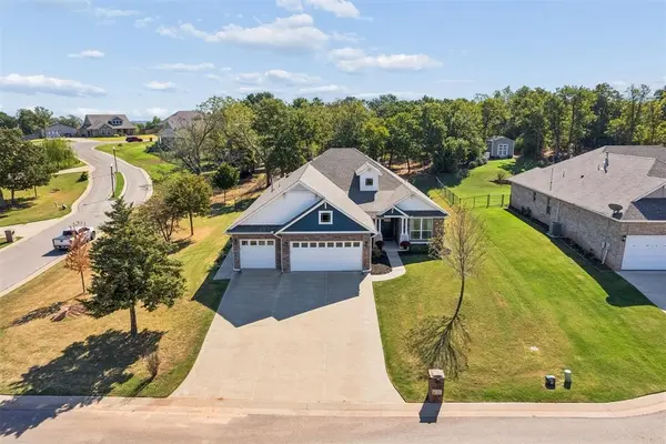 8710 Overlook DR, Guthrie, OK 73044