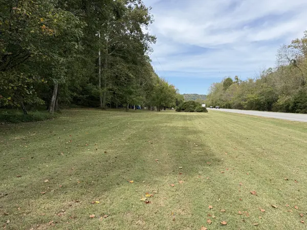 1198 Highway 231 #S, Bethpage, TN 37022