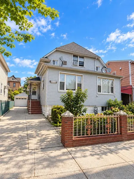 147-21 45th AVE, Flushing, NY 11355