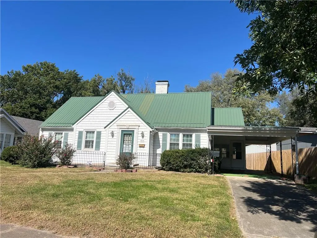 414 E Lexington ST, Richmond, MO 64085