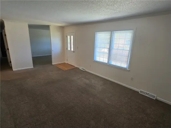 205 S Craig ST, Clinton, MO 64735