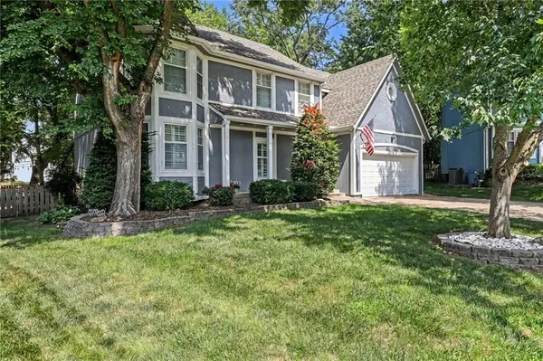 5304 Mullen RD, Shawnee, KS 66216