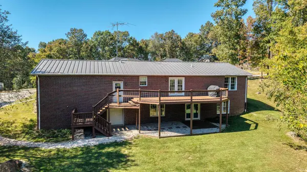 4284 E State Road  264 RD, Ferdinand, IN 47532