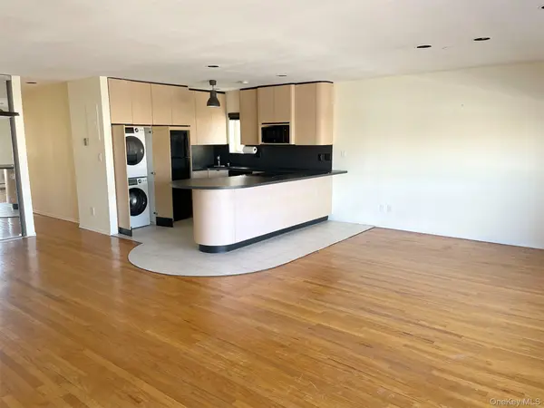 750 Lido BLVD #24b upper, Lido Beach, NY 11561