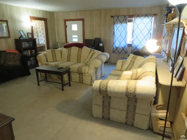 802 Union ST, Oskaloosa, KS 66066