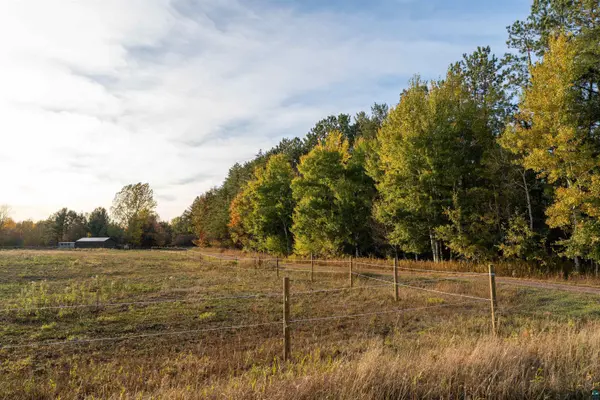 39243 North York Rd, Highbridge, WI 54846