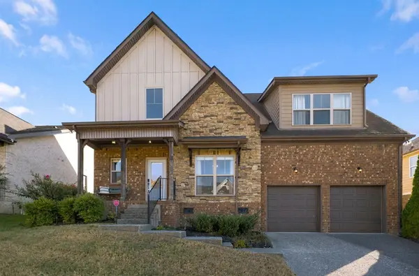 7632 Kemberton Dr #E, Nolensville, TN 37135