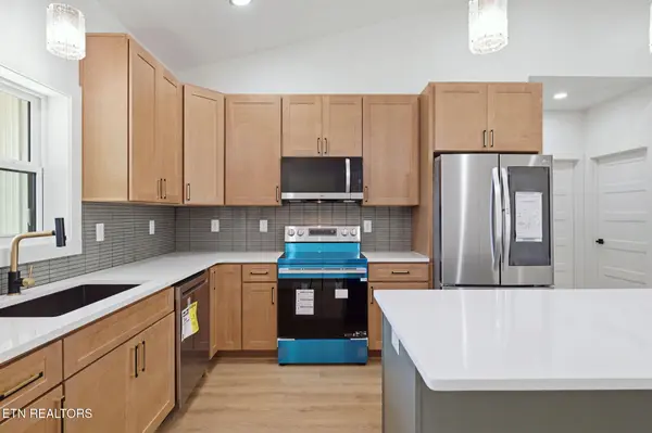 111 Powell Ave, Sweetwater, TN 37874