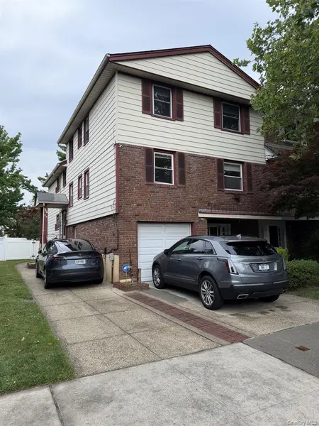 221-51 59th AVE, Bayside, NY 11364