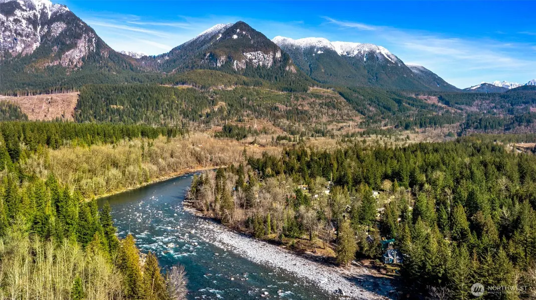 44019 Fir RD, Gold Bar, WA 98251