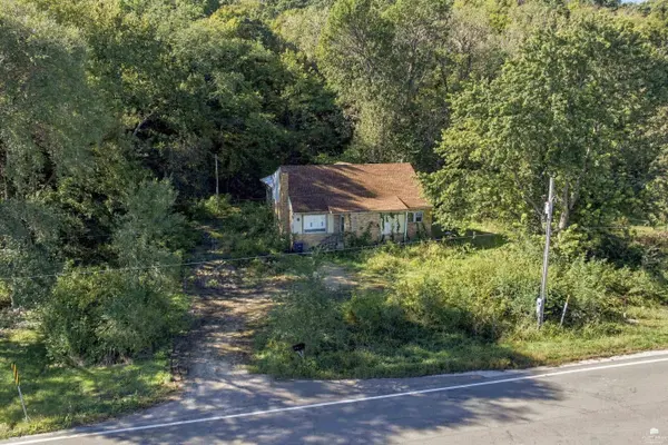 701 Zeandale RD, Manhattan, KS 66502