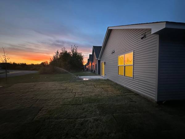 720 Cherrywood LN NE, Isanti, MN 55040