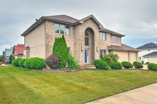 22991 Farm Trace DR, Richton Park, IL 60471