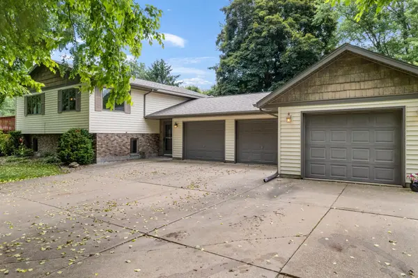 39123 Kc DR, Winona, MN 55987