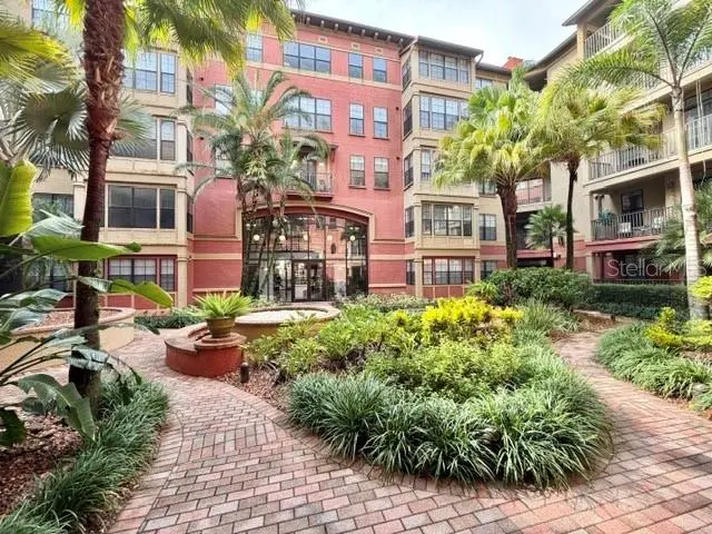 911 N ORANGE AVE #152, Orlando, FL 32801
