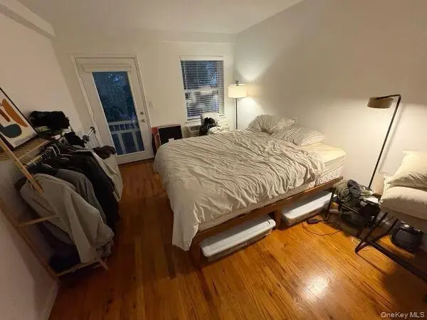 17 Bay 22nd ST #4, Brooklyn, NY 11214