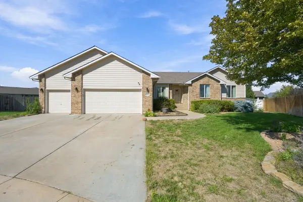 2549 E Saint Andrews Ct, Goddard, KS 67052