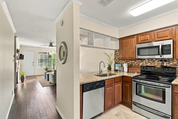 2215 Post RD #2055, Austin, TX 78704