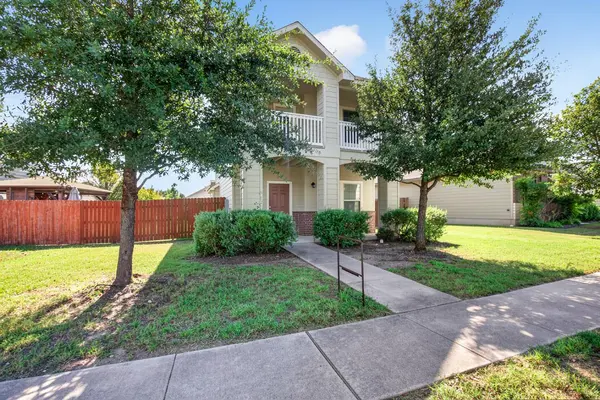 516 Palmilla ST, Leander, TX 78641