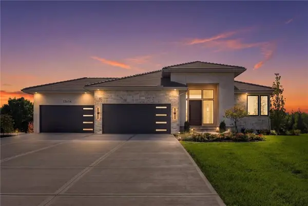 13614 Granada DR, Leawood, KS 66224