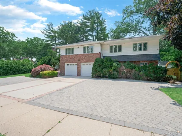 78 Poplar ST, Garden City, NY 11530