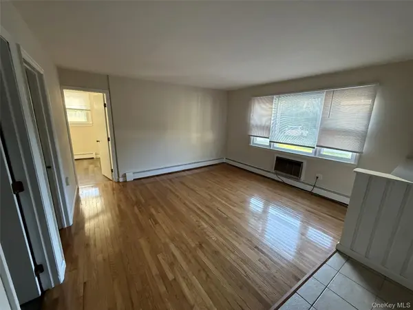 635 South ST #4, Highland, NY 12528