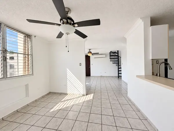 San Fernando Village AVENUE DE INFANTERIA #322, Carolina, PR 00987