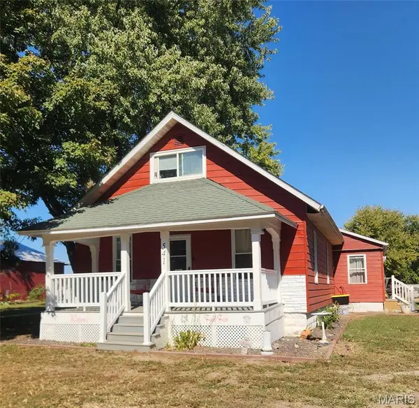 541 Ripson Bridge AVE, Sorento, IL 62086