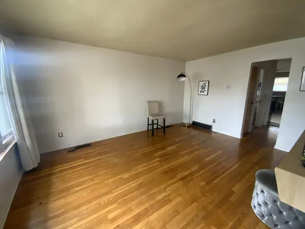 9132 S Emerald AVE, Chicago, IL 60620