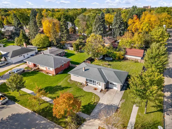 1701 5th ST S, Fargo, ND 58103