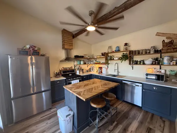 573 County Road Ab-230, Ava, MO 65608