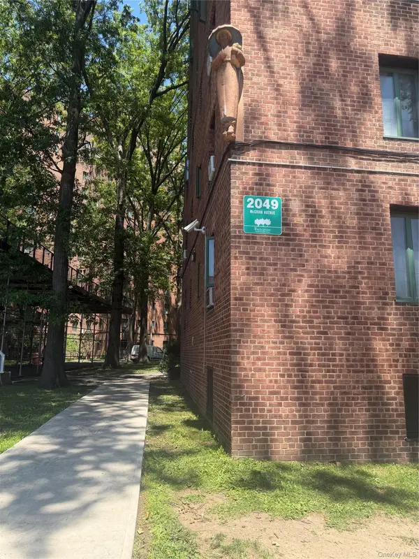 2049 McGraw AVE #6H, Bronx, NY 10462